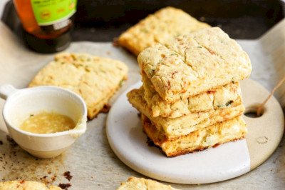 Honey & Thyme Buttermilk Biscuits