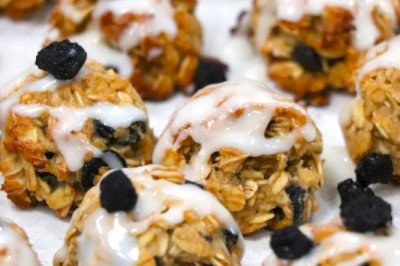 Blueberry Lemon Honey Oat Clusters