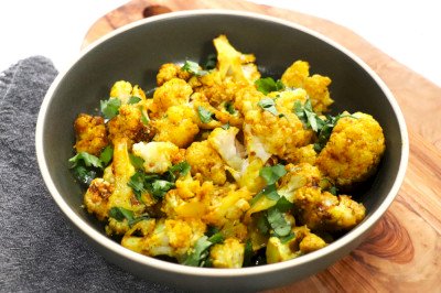 Honey Curry Roasted Cauliflower