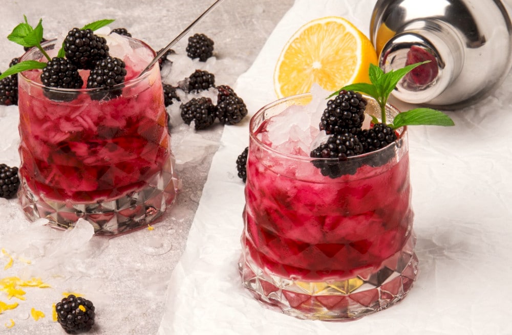 Honey Blackberry Mint Fizz