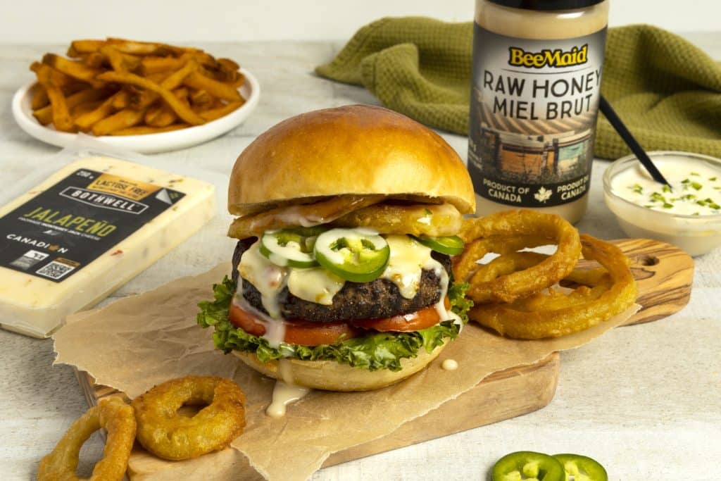 Jalapeño and Honey Cheeseburger - BeeMaid