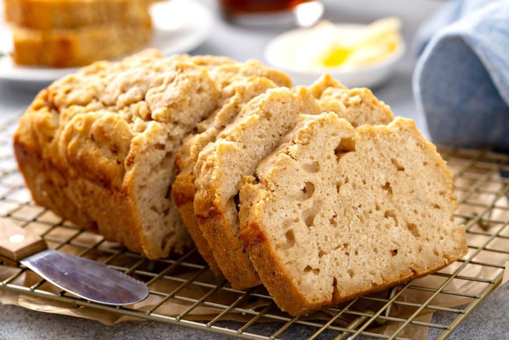 Honey Beer Bread - BeeMaid