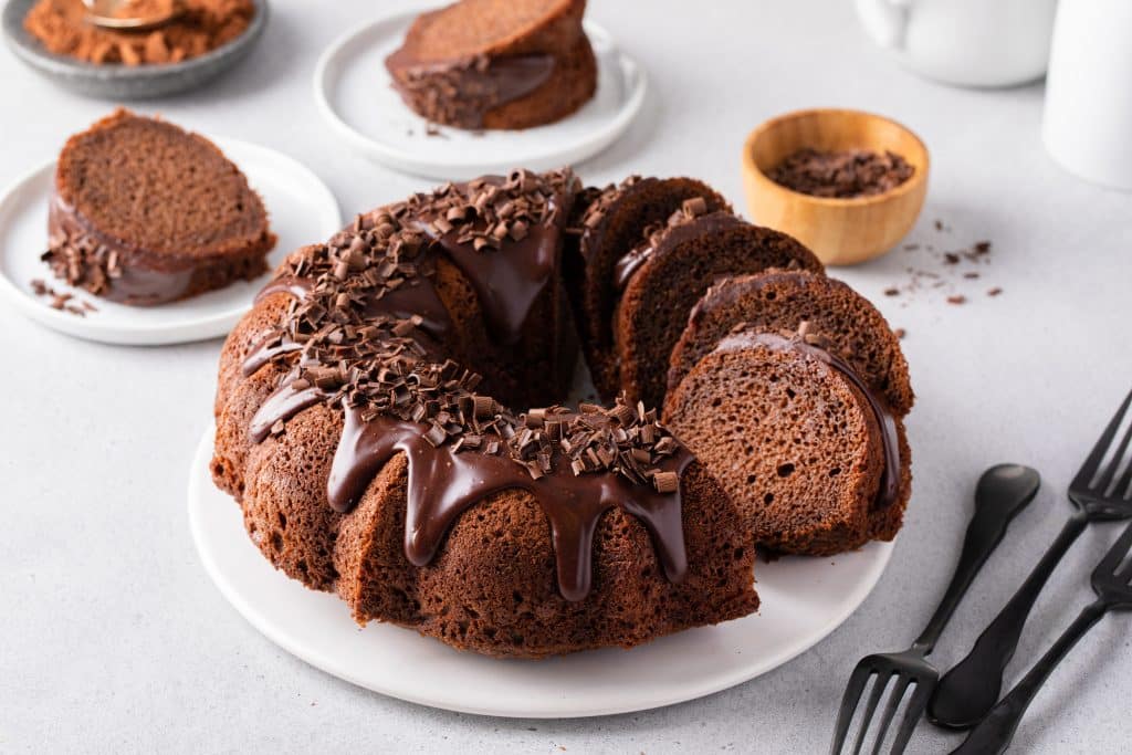 Honey Chocolate Bundt Cake - BeeMaid